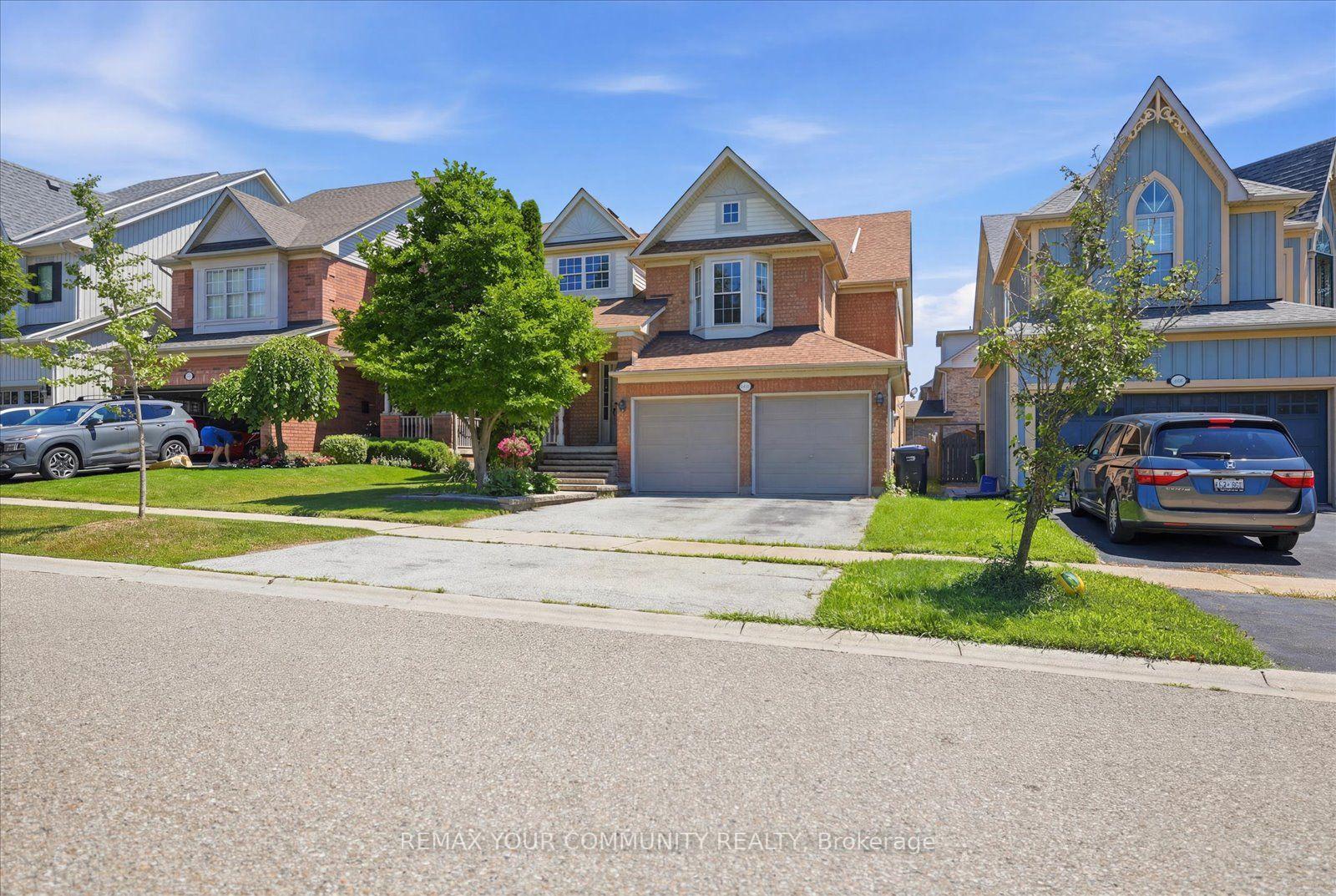 6926-early-settler-row-mississauga-ontario-w13586264