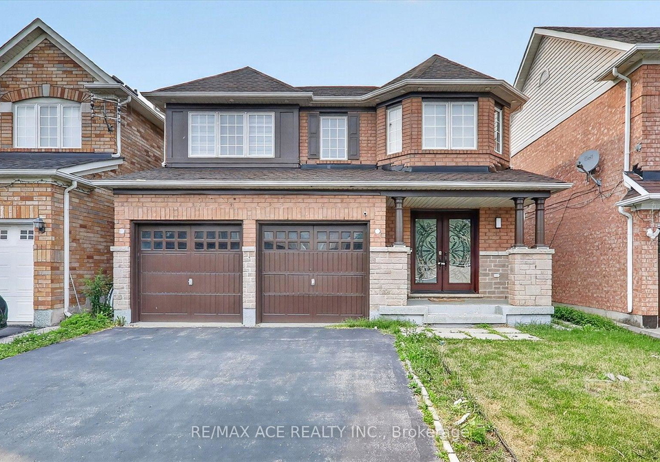24-zimmer-street-brampton-ontario-w13586404