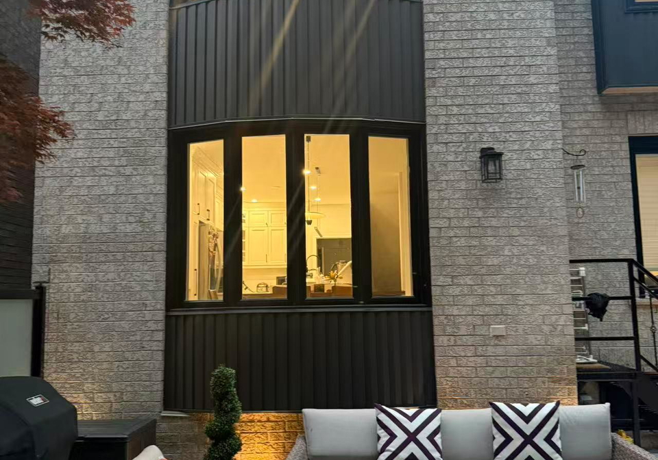 2132-pinevalley-crescent-oakville-ontario-w13586442