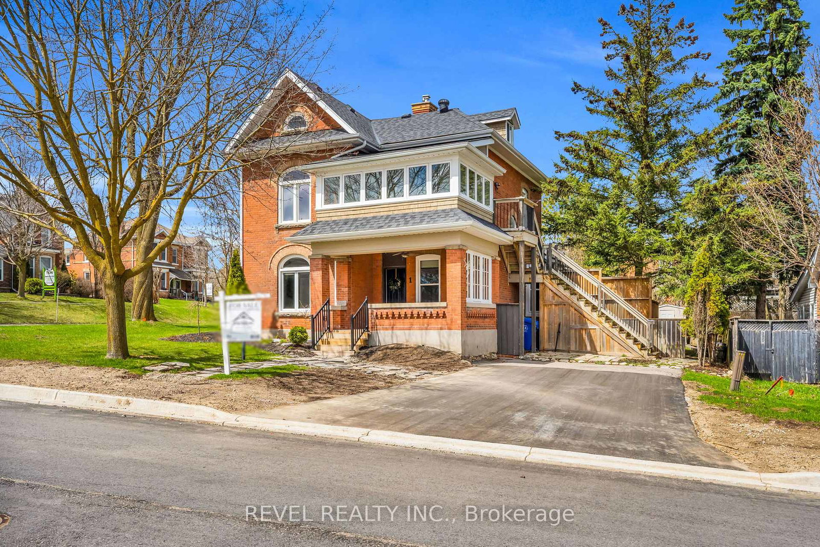 1-third-avenue-orangeville-ontario-w13586556
