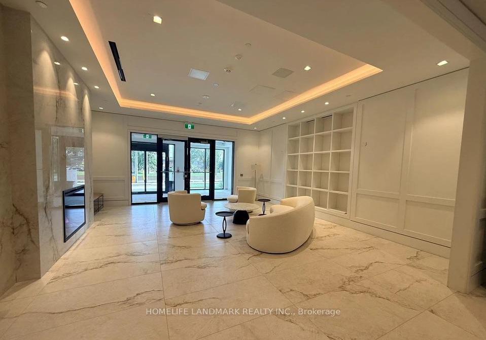 4010-eglinton-avenue-w-toronto-etobicoke-ontario-w13586580