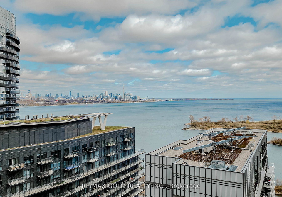 56-annie-craig-drive-toronto-etobicoke-ontario-w13586736