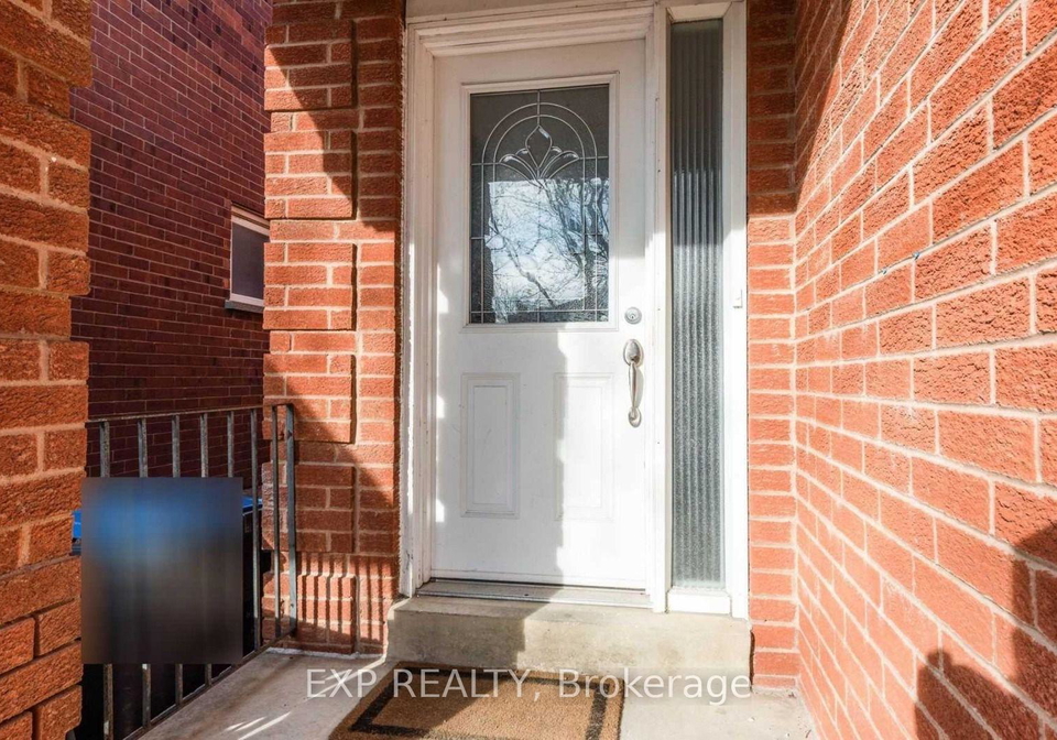 3-shenstone-avenue-brampton-ontario-w13586814