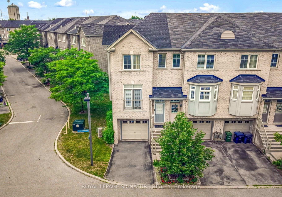 51-piggott-mews-toronto-north-york-ontario-w13587242