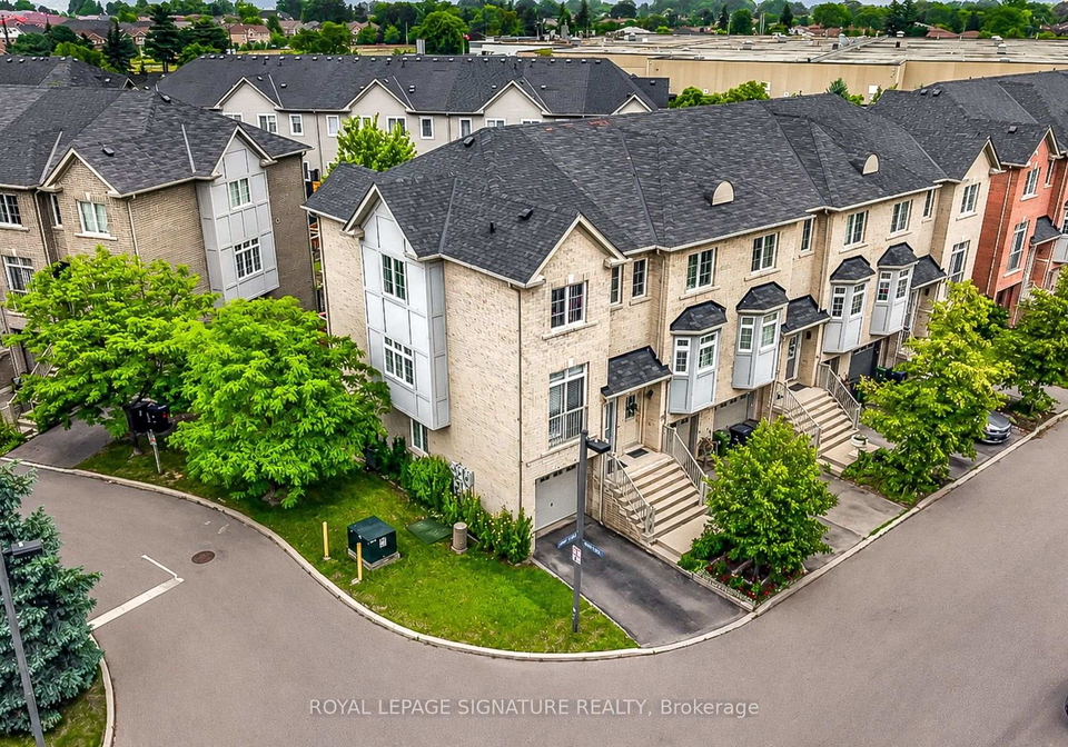 51-piggott-mews-toronto-north-york-ontario-w13587242