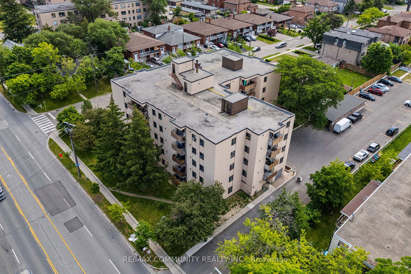 1445-wilson-avenue-toronto-york-ontario-w13587246