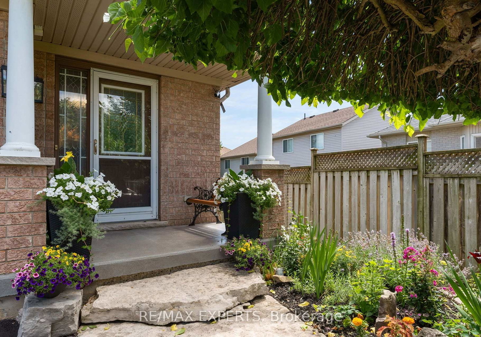 1-cameron-court-orangeville-ontario-w13587394