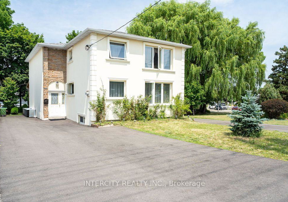 100-dixon-road-toronto-etobicoke-ontario-w13587424