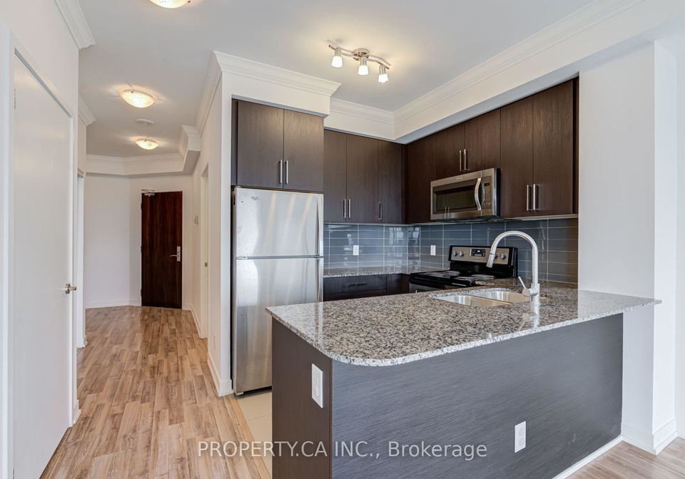 840-queens-plate-drive-toronto-etobicoke-ontario-w13587570