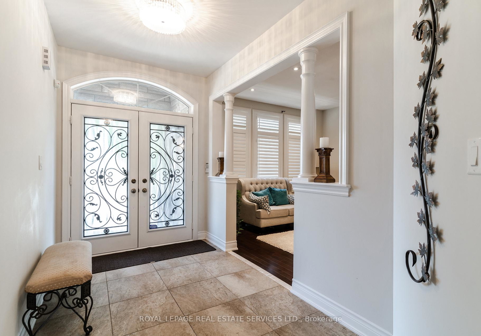 531-bridgeview-road-oakville-ontario-w13588028