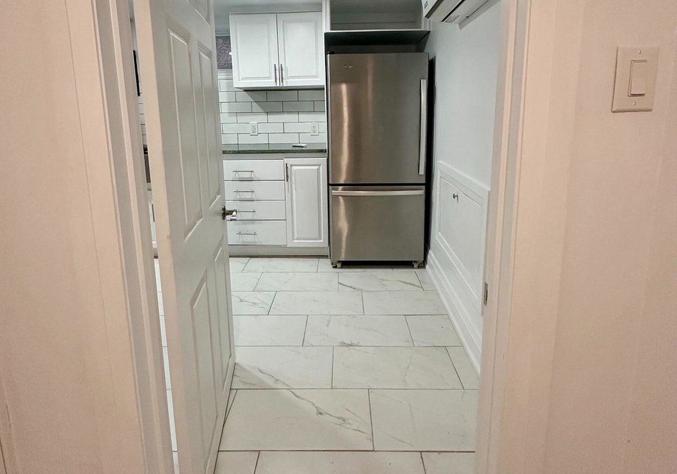 6-lapp-street-toronto-toronto-ontario-w13588140