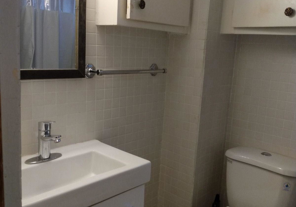 37-macdonald-avenue-toronto-north-york-ontario-w13588200