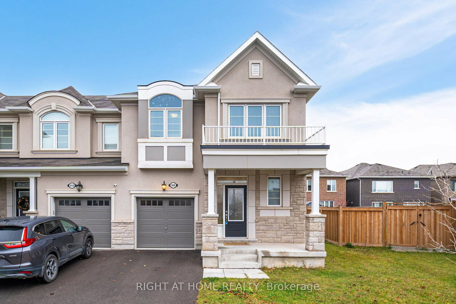 908-sumac-gardens-milton-ontario-w13588310
