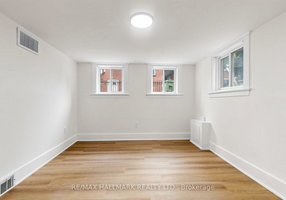 57-humberside-avenue-toronto-toronto-ontario-w13588530