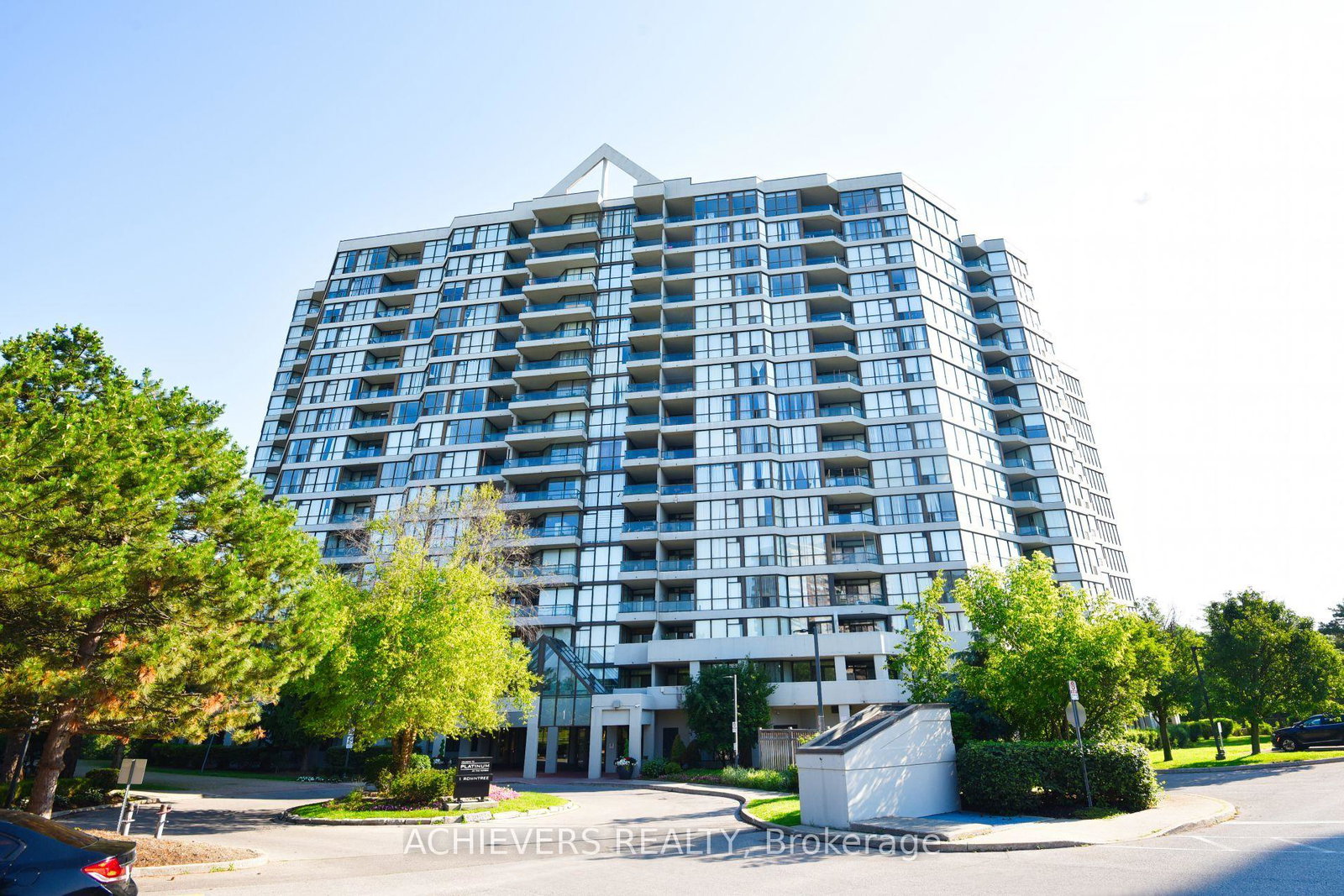 1-rowntree-road-toronto-etobicoke-ontario-w13588566