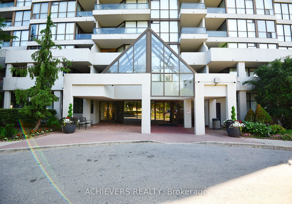 1-rowntree-road-toronto-etobicoke-ontario-w13588566