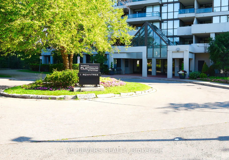 1-rowntree-road-toronto-etobicoke-ontario-w13588566