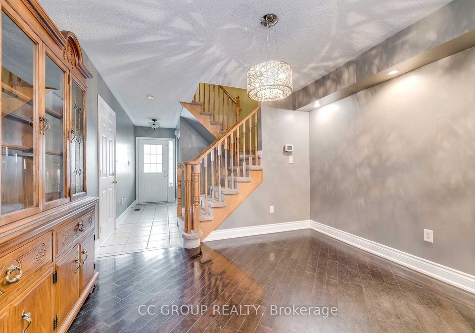 2153-baronwood-drive-oakville-ontario-w13588714
