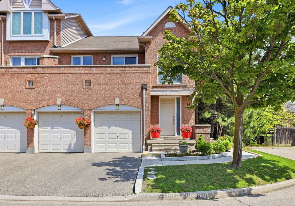 115-bristol-road-e-mississauga-ontario-w13589004