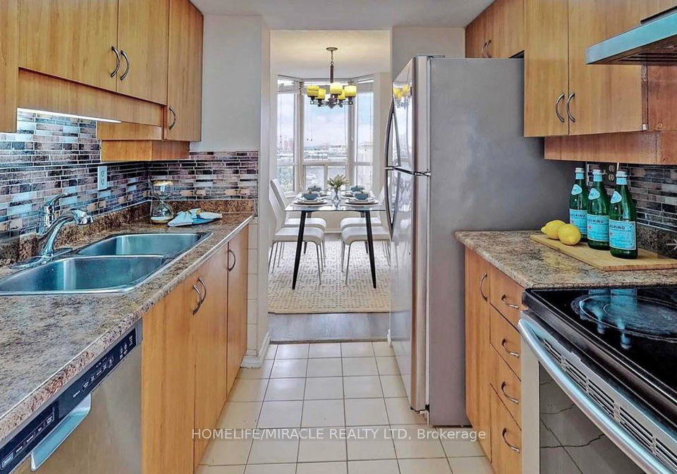 20-cherrytree-drive-brampton-ontario-w13589026