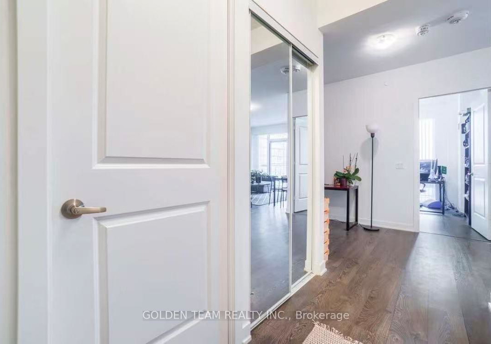 4699-glen-e-erin-drive-mississauga-ontario-w13589102