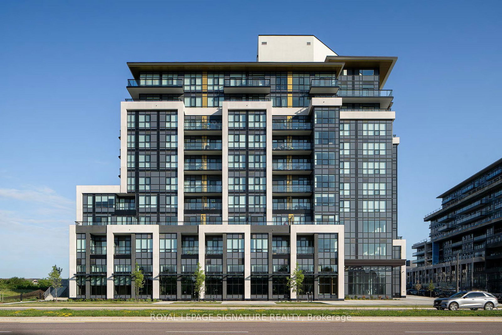 395-dundas-street-w-oakville-ontario-w13589232
