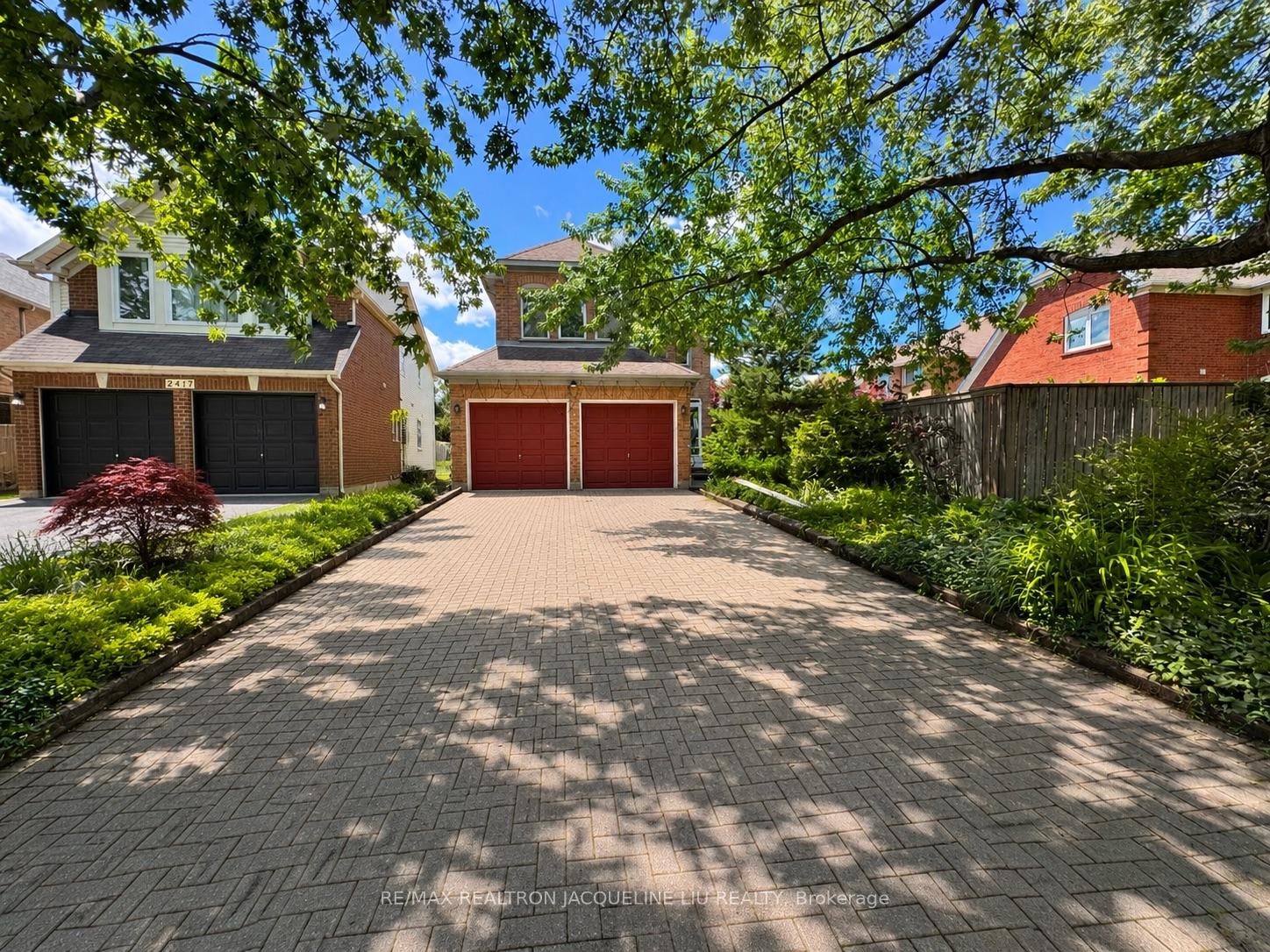 2409-willowburne-drive-mississauga-ontario-w13589340