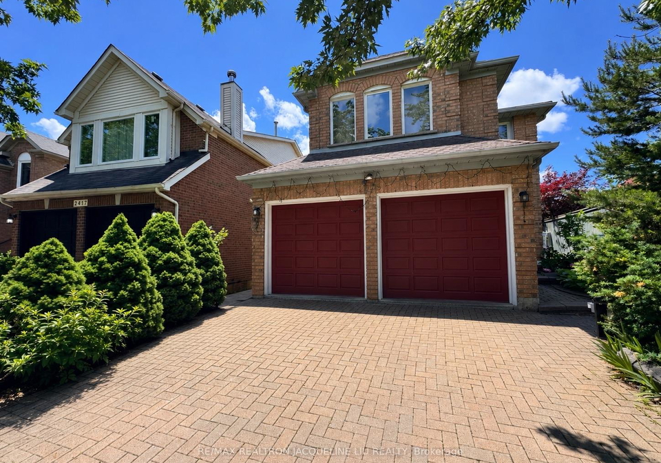 2409-willowburne-drive-mississauga-ontario-w13589340