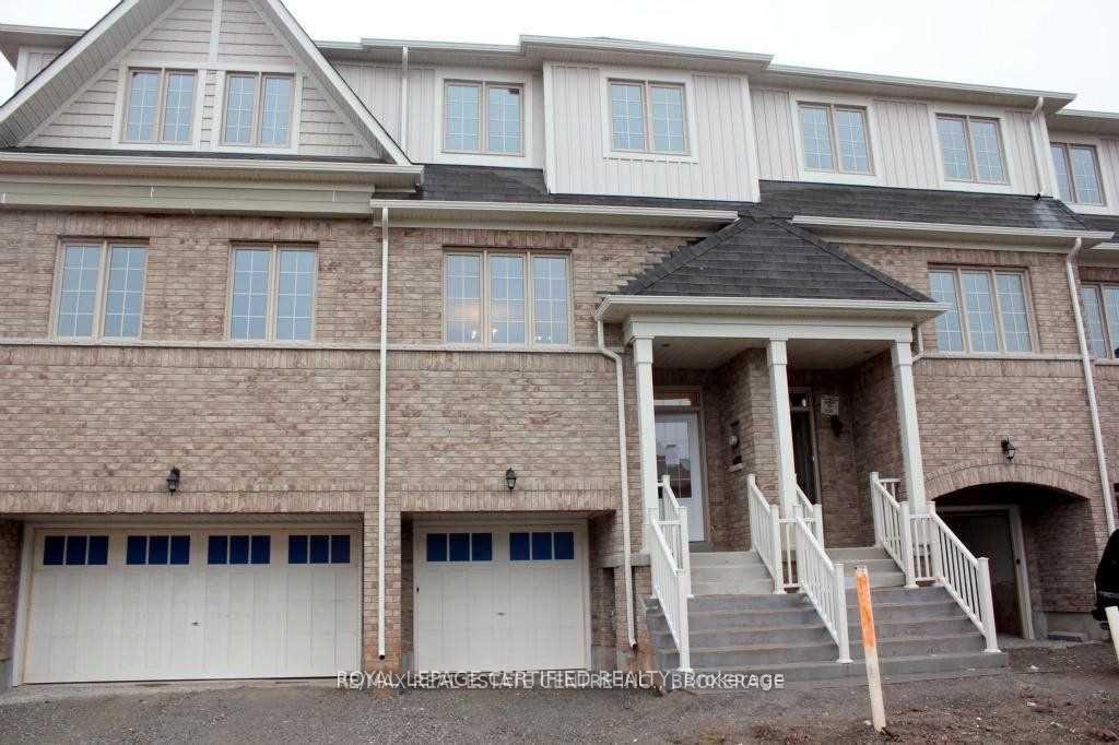 2163-fiddlers-way-oakville-ontario-w13589378