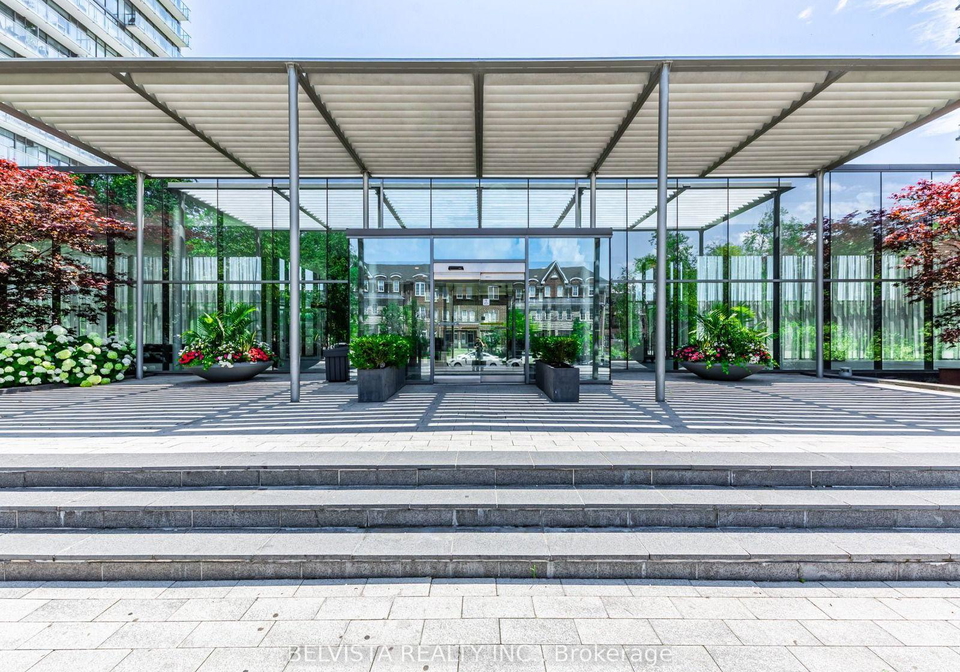 105-the-queensway-avenue-toronto-toronto-ontario-w13589430