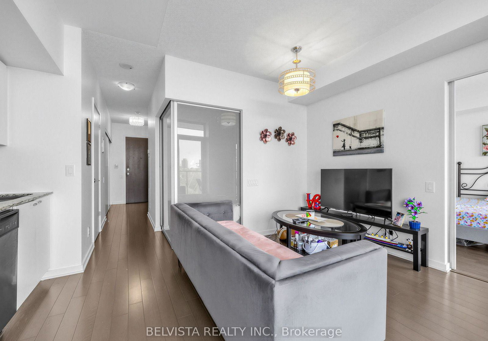 105-the-queensway-avenue-toronto-toronto-ontario-w13589430