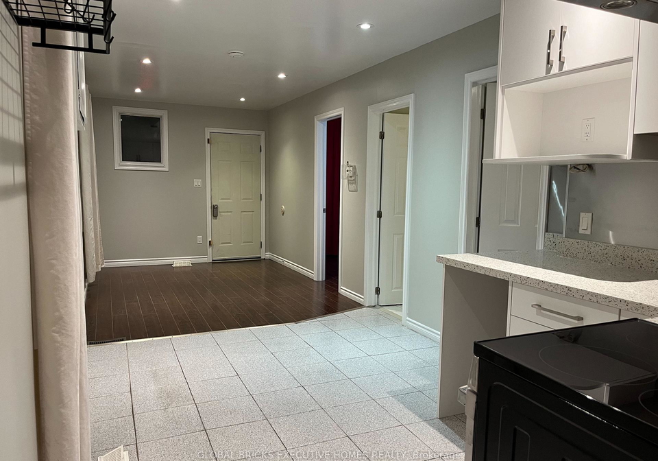 367-kipling-avenue-toronto-etobicoke-ontario-w13589536
