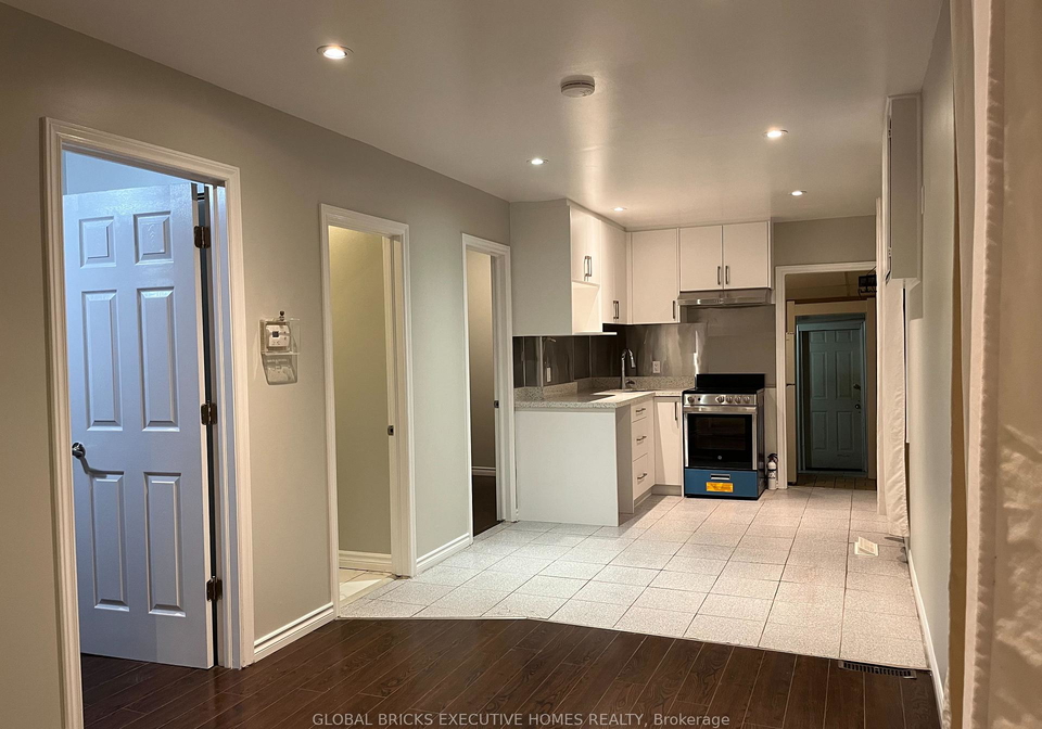 367-kipling-avenue-toronto-etobicoke-ontario-w13589536
