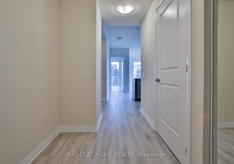 35-watergarden-drive-mississauga-ontario-w13590166