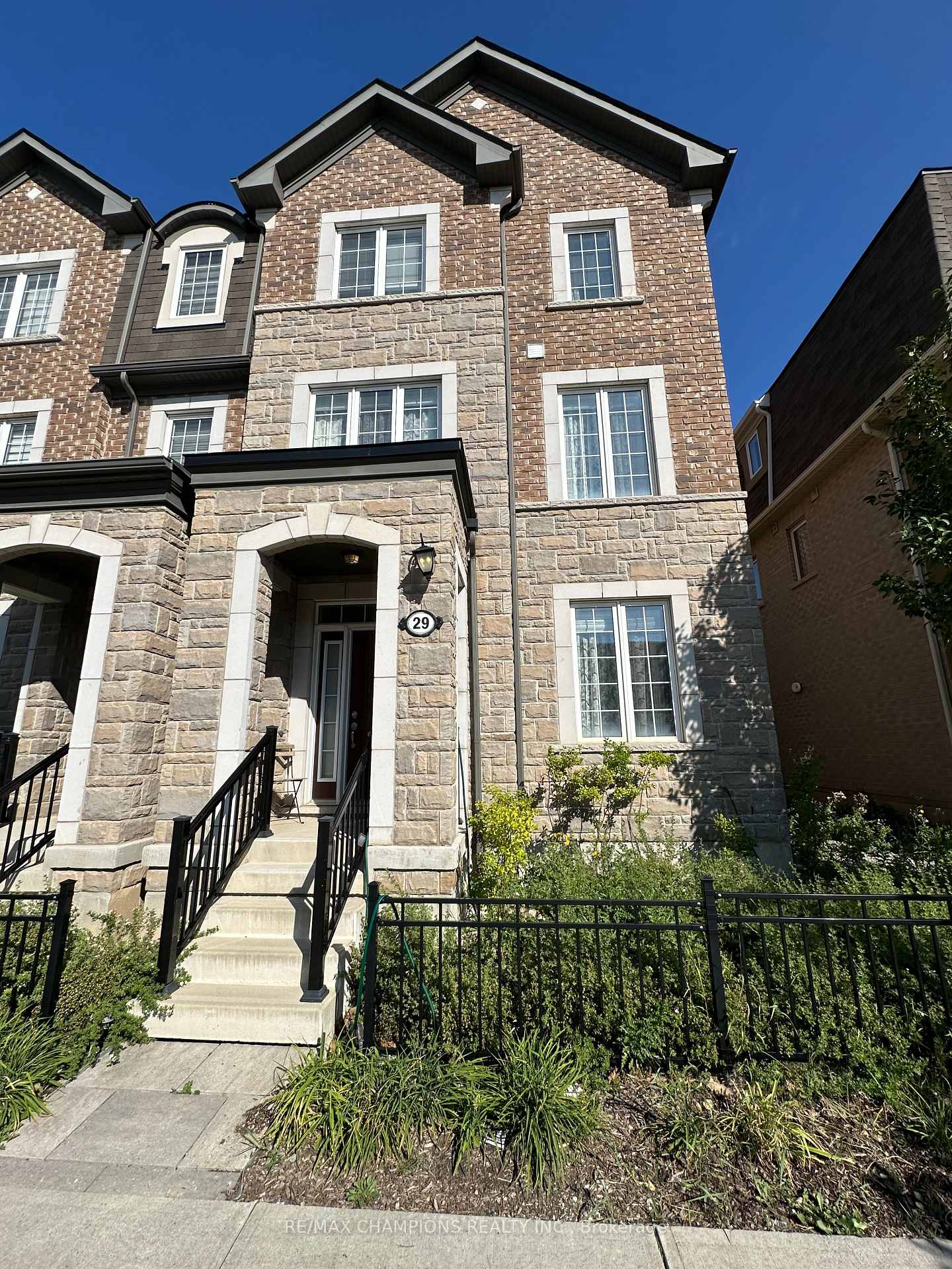 1222-rose-way-milton-ontario-w13590368