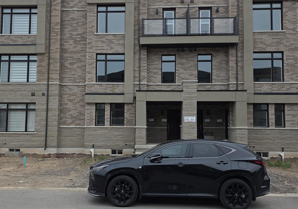107wheat-boom-drive-oakville-ontario-w13590450