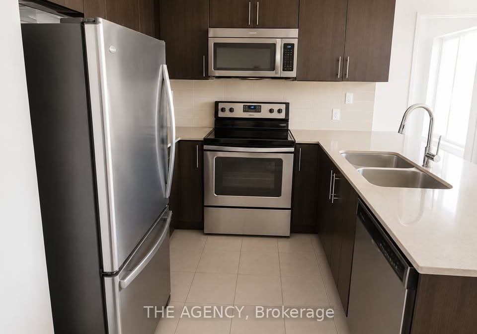 3985-grand-park-drive-mississauga-ontario-w13590504