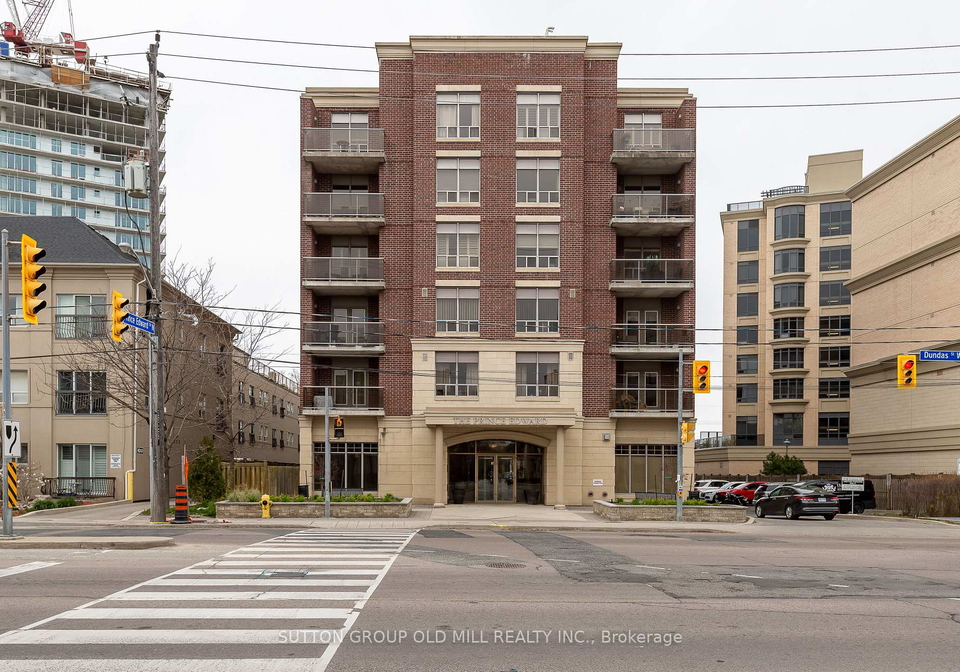 4196-dundas-street-w-toronto-etobicoke-ontario-w13590584