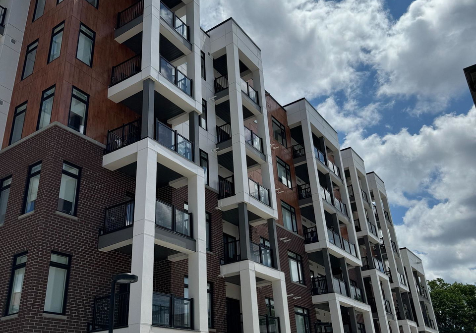 135-canon-jackson-drive-toronto-north-york-ontario-w13590658