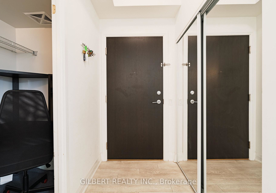 1461-lawrence-avenue-w-toronto-north-york-ontario-w13590730