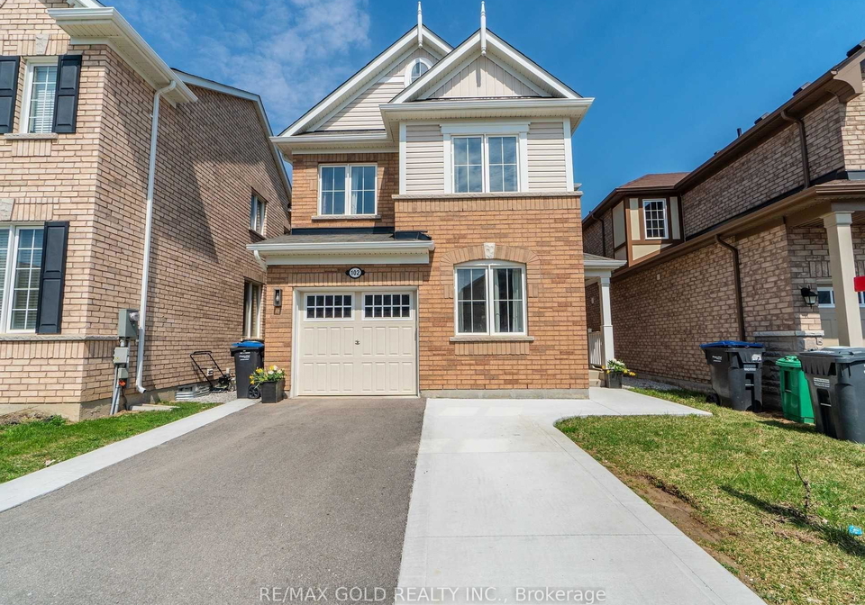102-leadenhall-road-brampton-ontario-w13590788