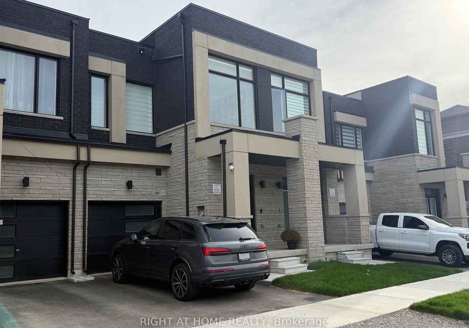 1187-dartmouth-crescent-oakville-ontario-w13590950