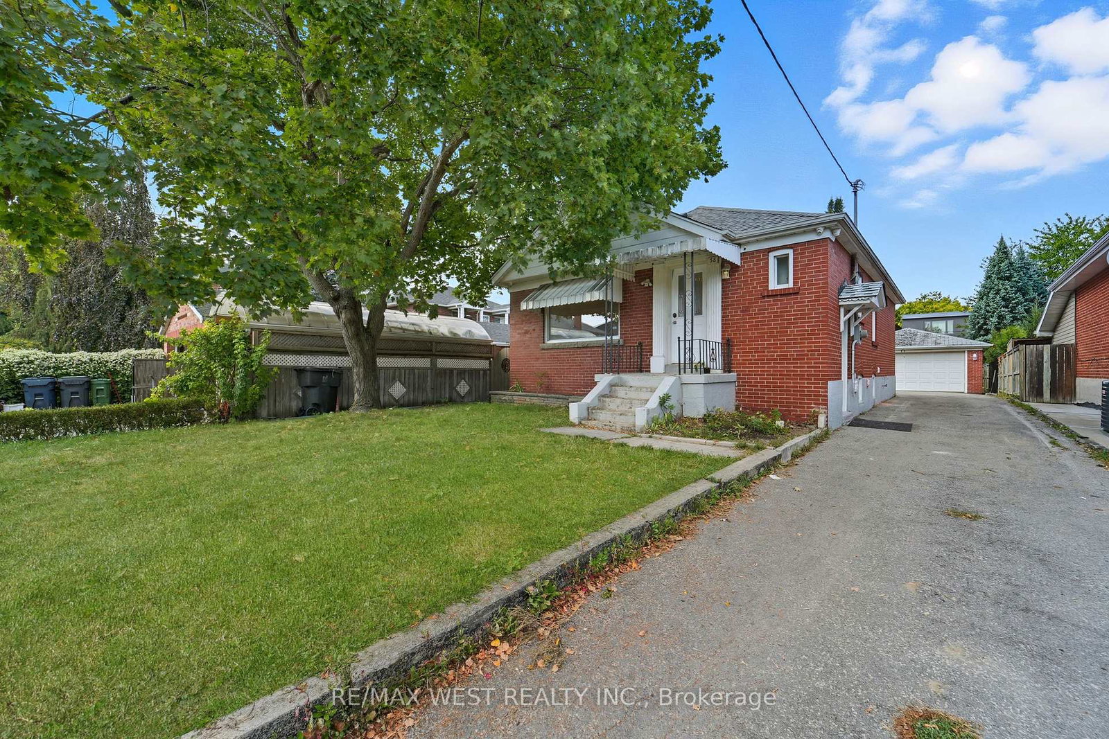 38-feltham-avenue-toronto-toronto-ontario-w13591136