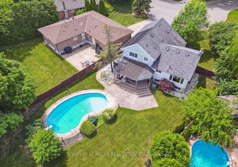 2442-woburn-crescent-oakville-ontario-w13591306
