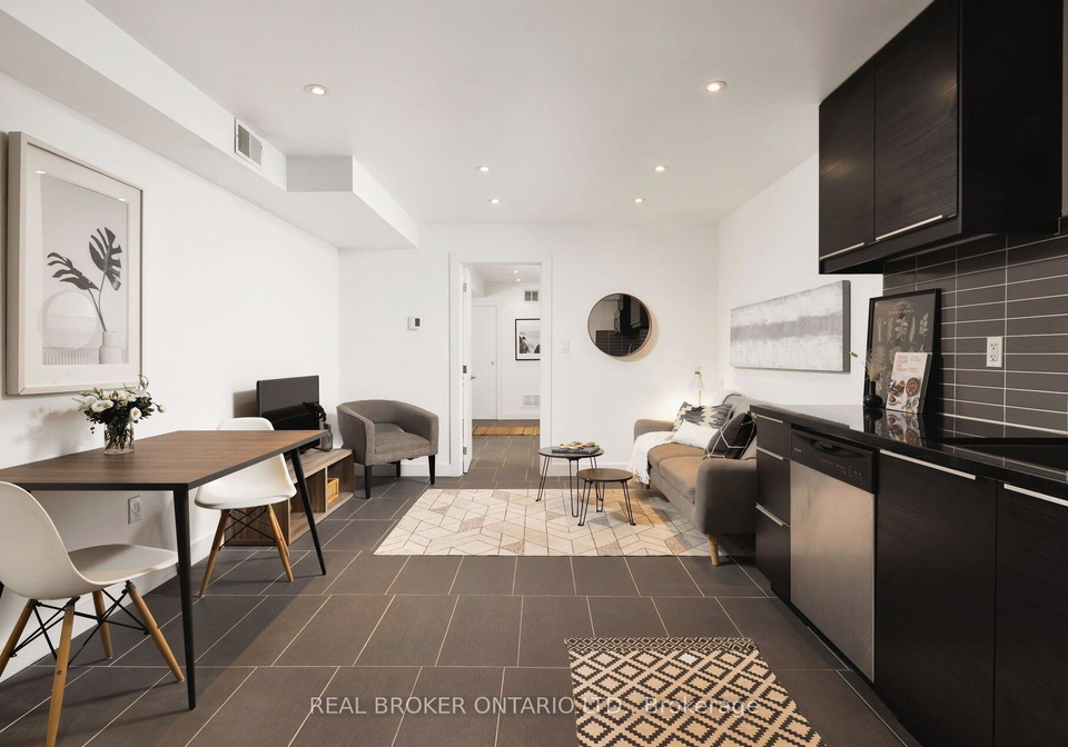 135-prescott-avenue-toronto-toronto-ontario-w13591682