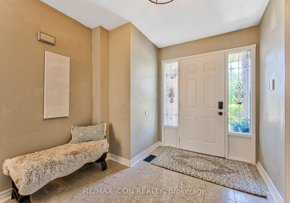 15-hall-crescent-brampton-ontario-w13591700