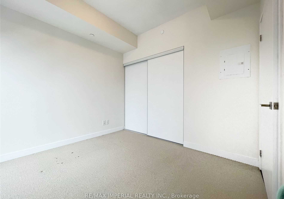 510-curran-place-mississauga-ontario-w13591864