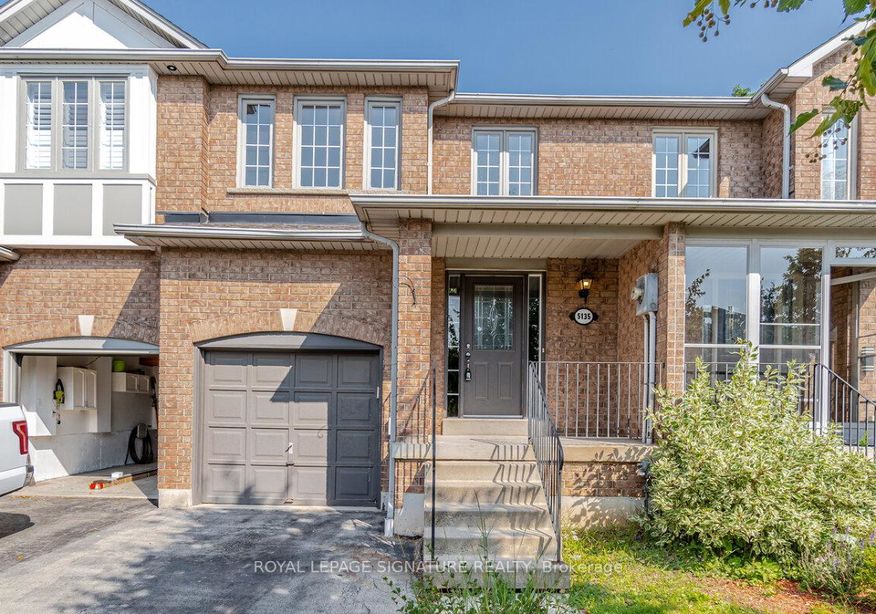 5135-falconcrest-drive-burlington-ontario-w13591980
