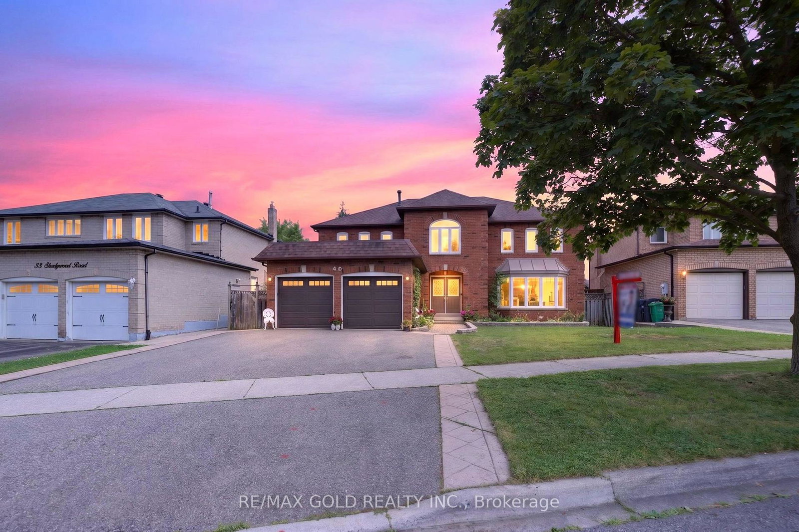 40-shadywood-road-brampton-ontario-w13592384