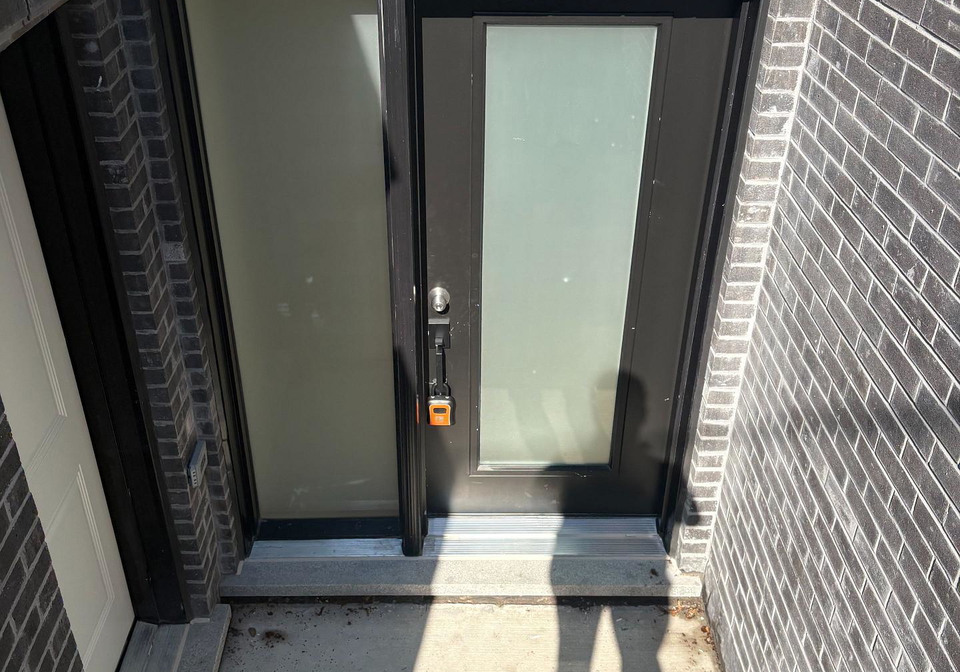249-silverthorn-avenue-toronto-toronto-ontario-w13592414